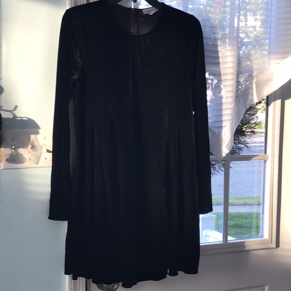 Black velvet dress💕